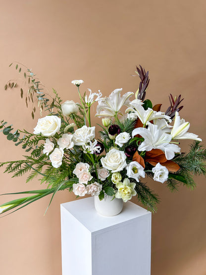 Holiday Seasonal Centerpiece