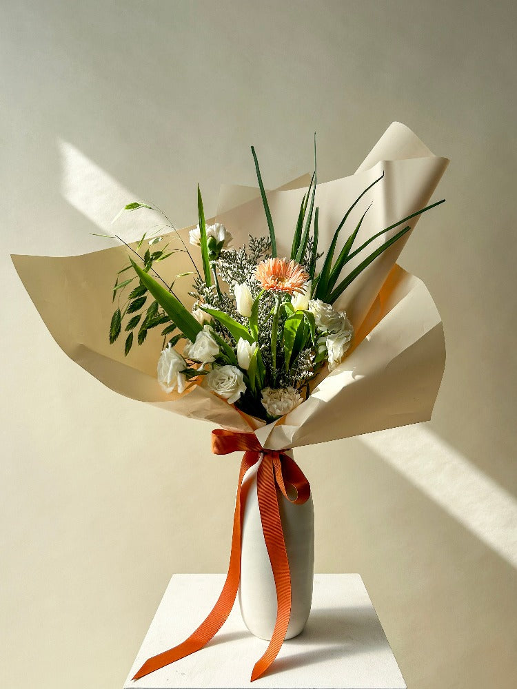 Vancouver Florist - Vancouver Flower Delivery - Signature Bouquet – Celsia  Florist