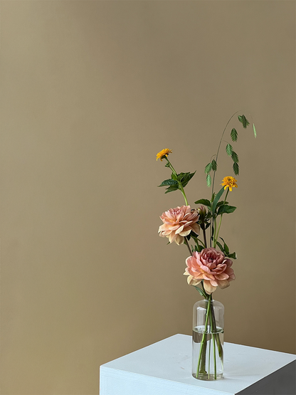 Vancouver Florist - Vancouver Flower Delivery - Bud Vase Arrangement