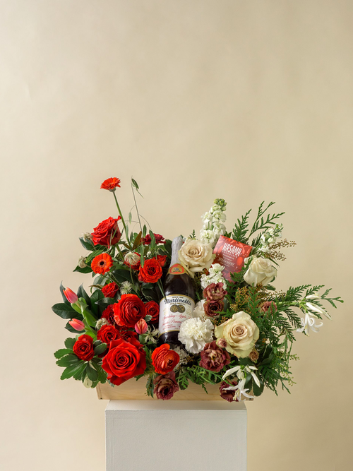 Vancouver Gift Box Delivery - Vancouver Flower Delivery